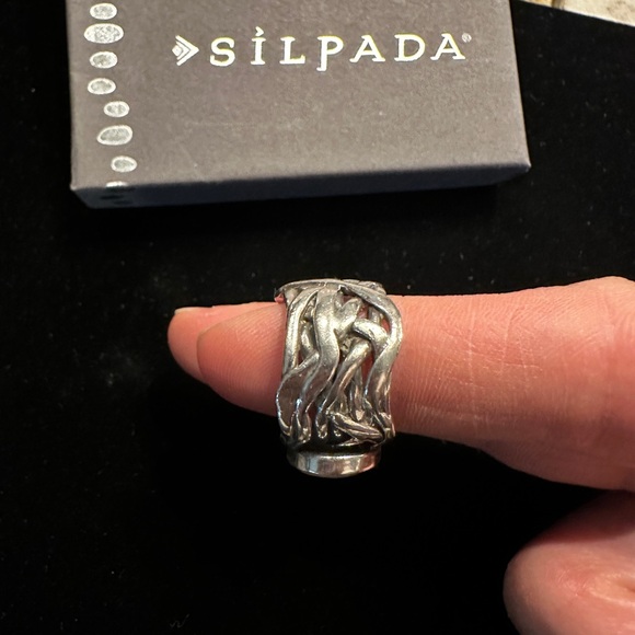 Silpada 925 Sterling Silver Mermaid White Coin Pearl Woven  Mermaid Ring by Silpada